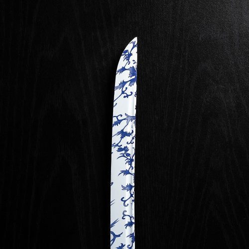 BlueandWhitePorcelainBLADE